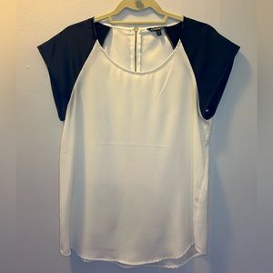 Express Off-white and Black Blouse Size M